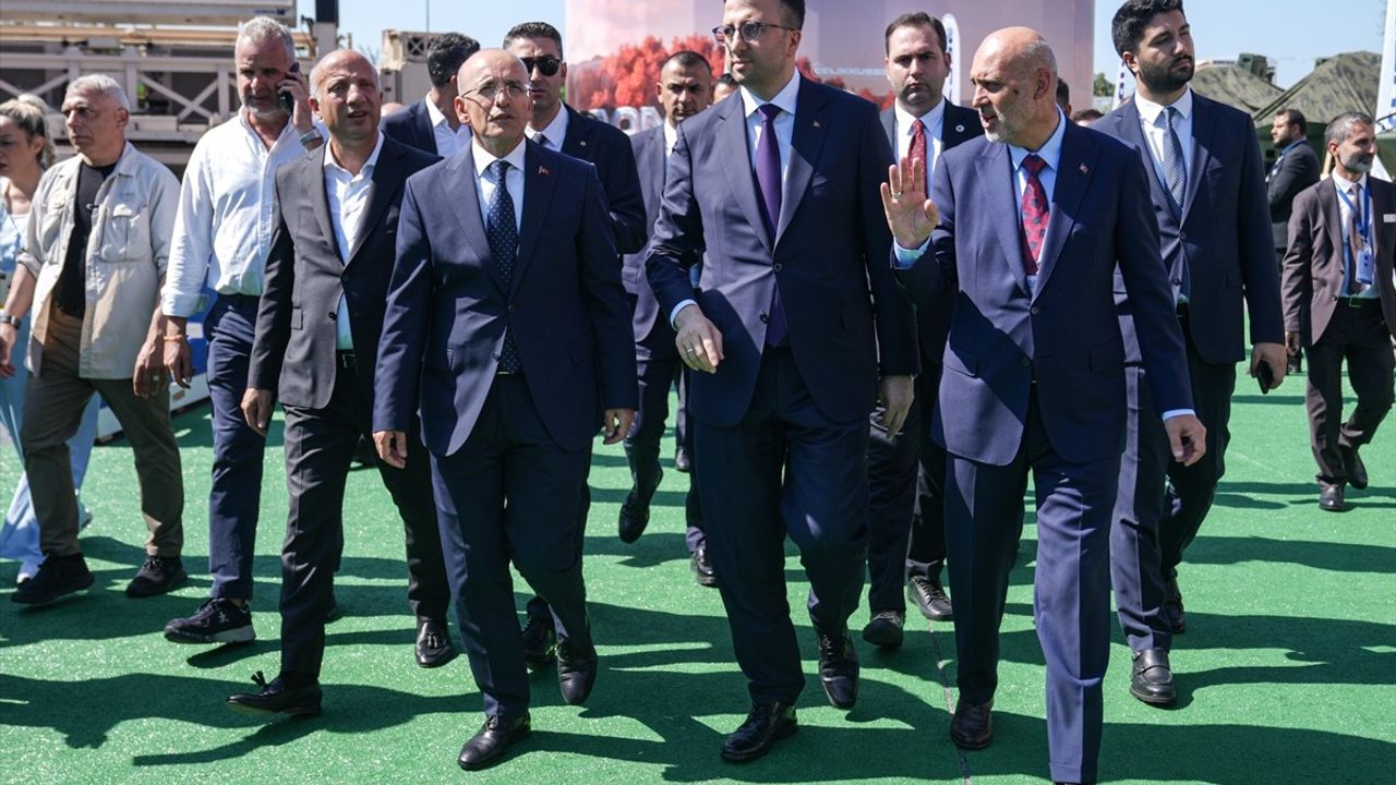 Türkiye Savunma Sanayisi Küresel Arenada Hızla İlerliyor