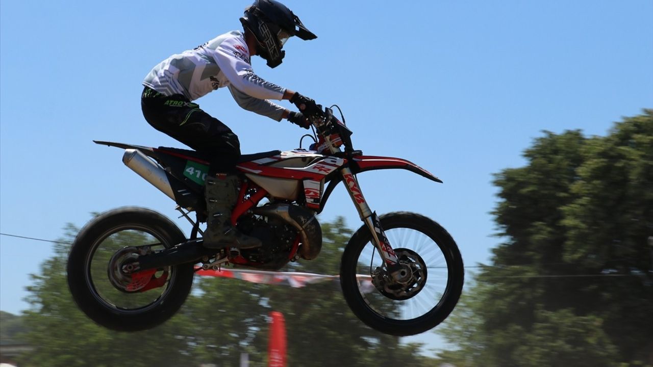 Türkiye Süper Enduro Şampiyonası Heyecanı Kocaeli'de Başladı