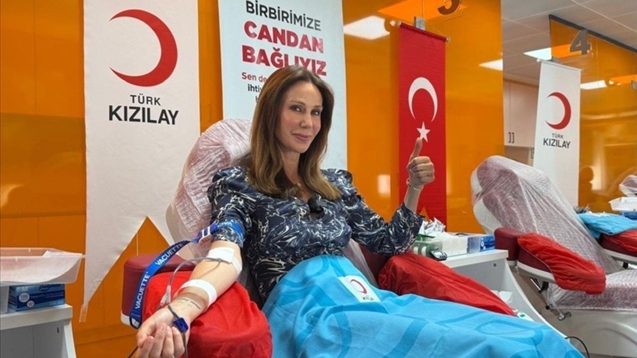 Ünlülerden Türk Kızılay’a Destek: Kan Bağışı Kampanyası