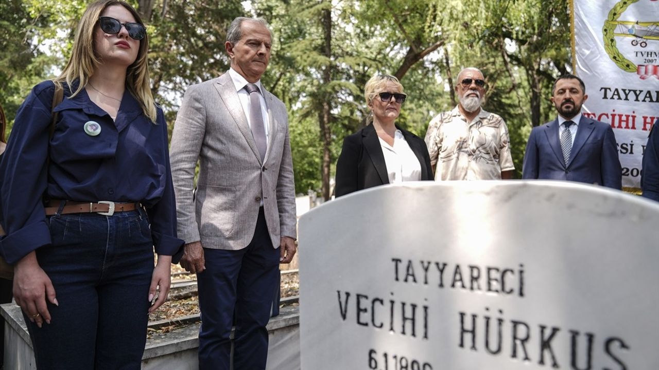 Vecihi Hürkuş'un Anma Töreni