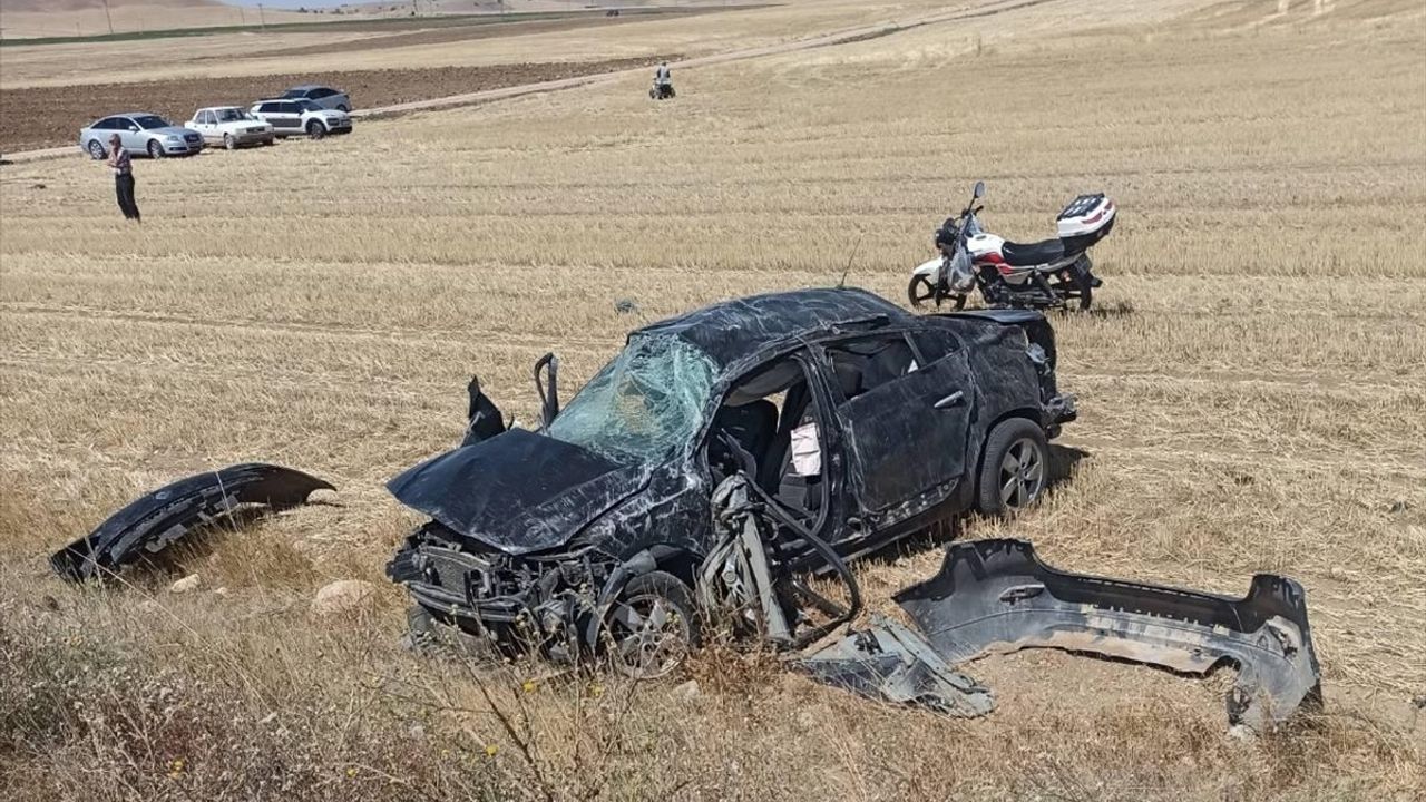Yenifakılı Belediye Başkanı Musa Sarıaslan'ın Trafik Kazasında Hayata Veda Etmesi