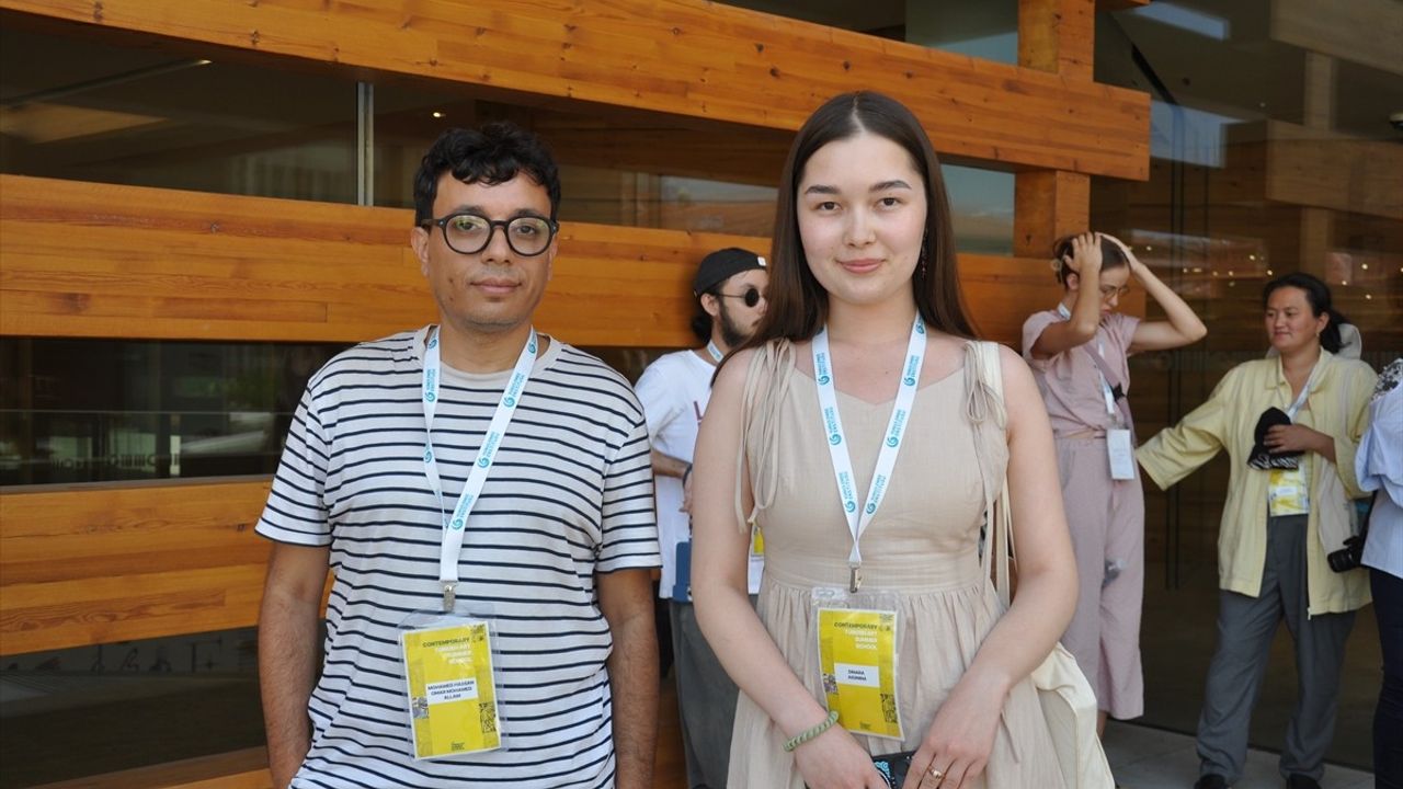 Yunus Emre Enstitüsü Çağdaş Türk Sanatı Yaz Okulu Sonuçlandı