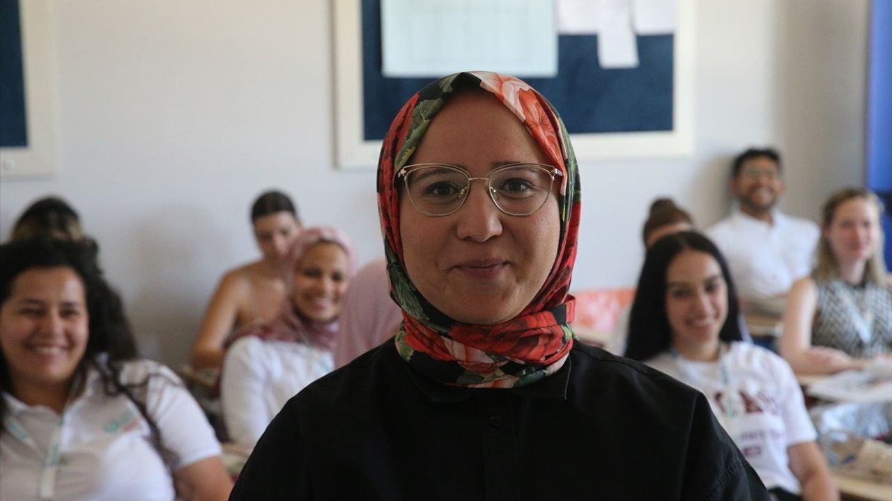 Yunus Emre Enstitüsü, Tokat'ta Yabancı Öğrencilere Türkçe Eğitimi Veriyor