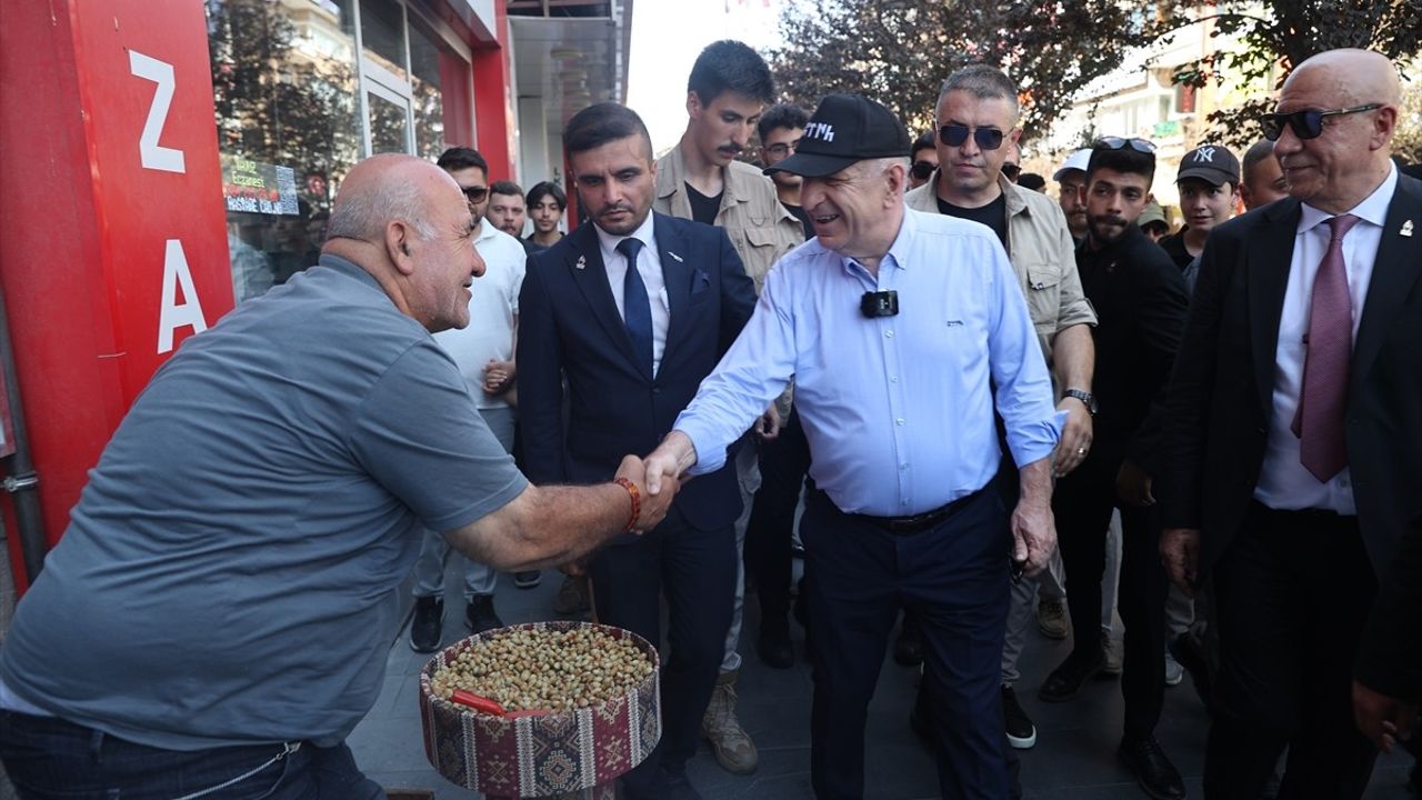 Zafer Partisi Genel Başkanı Ümit Özdağ Nevşehir'de Ziyaretlerde Bulundu