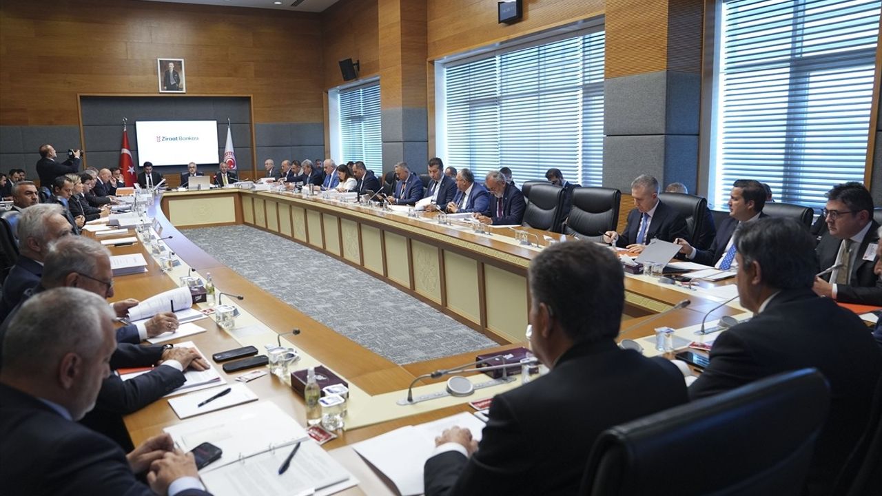 Ziraat Bankası'nın 2021-2022 Hesapları TBMM KİT Komisyonunda Görüşüldü