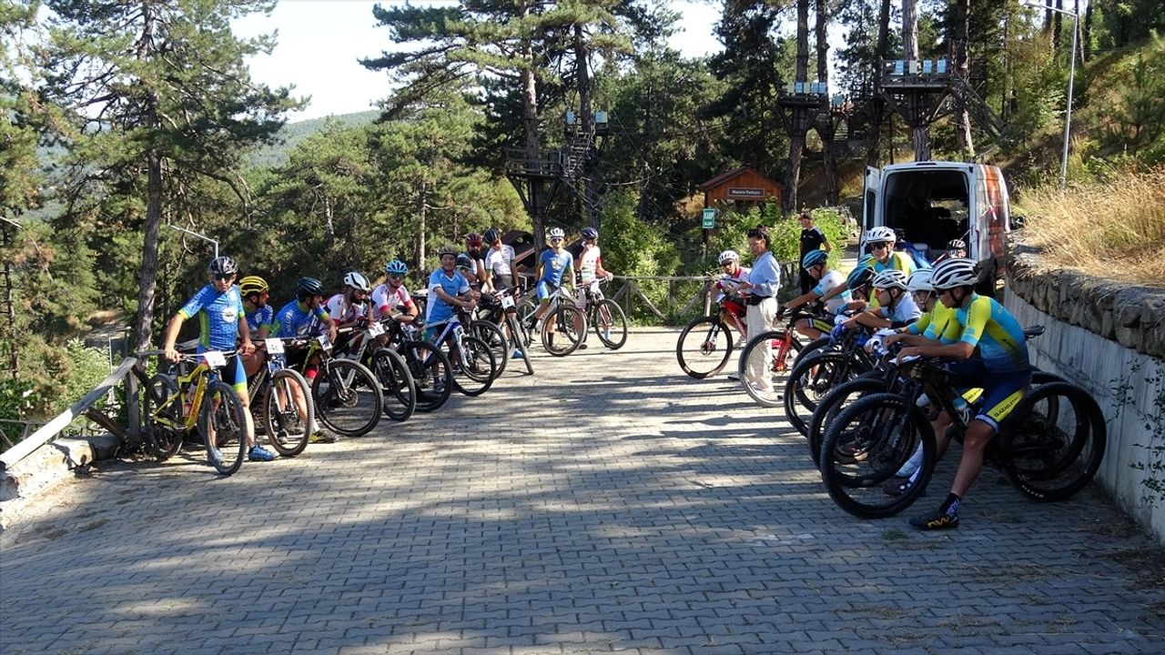 15. Uluslararası Yenice Kupası Dağ Bisikleti Yarışları Gerçekleşti
