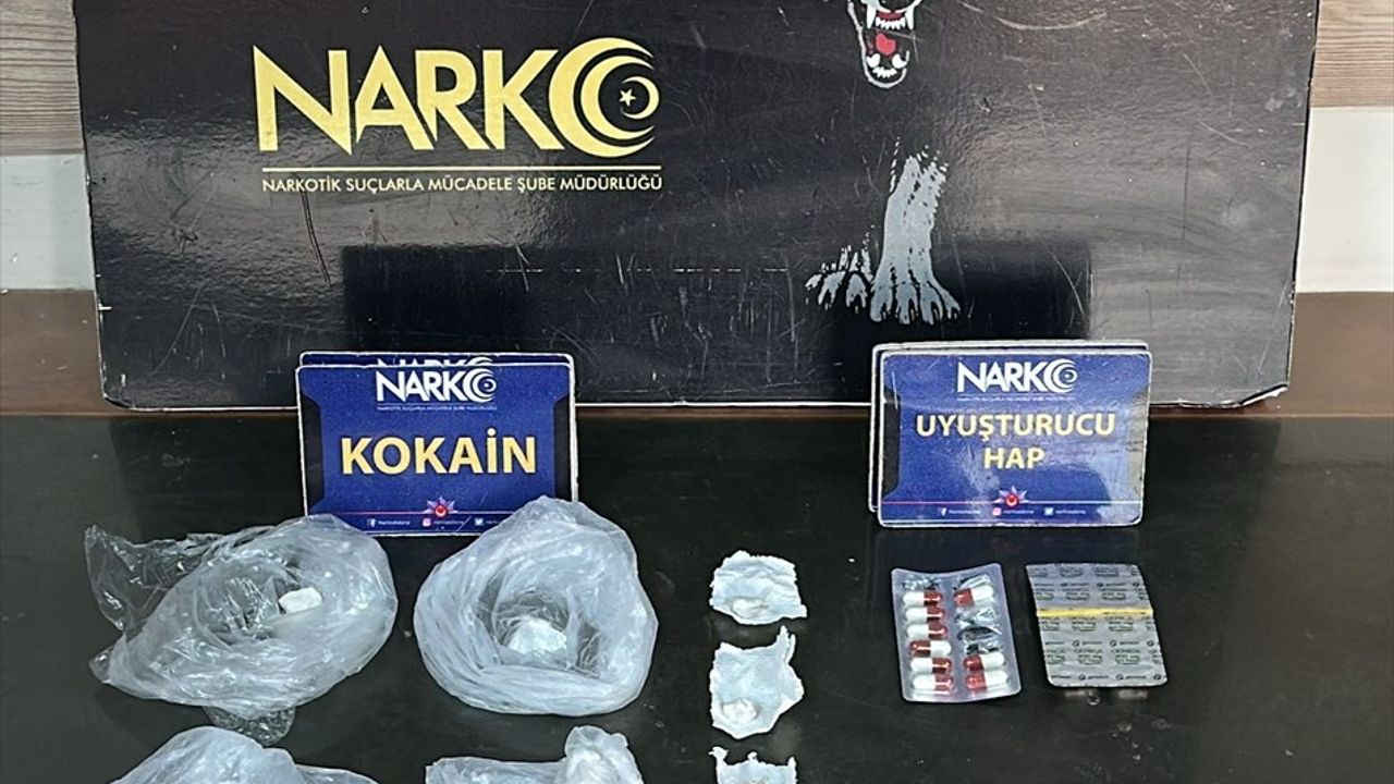 Adana'da Uyuşturucu Operasyonu: 53,7 Gram Kokain Ele Geçirildi