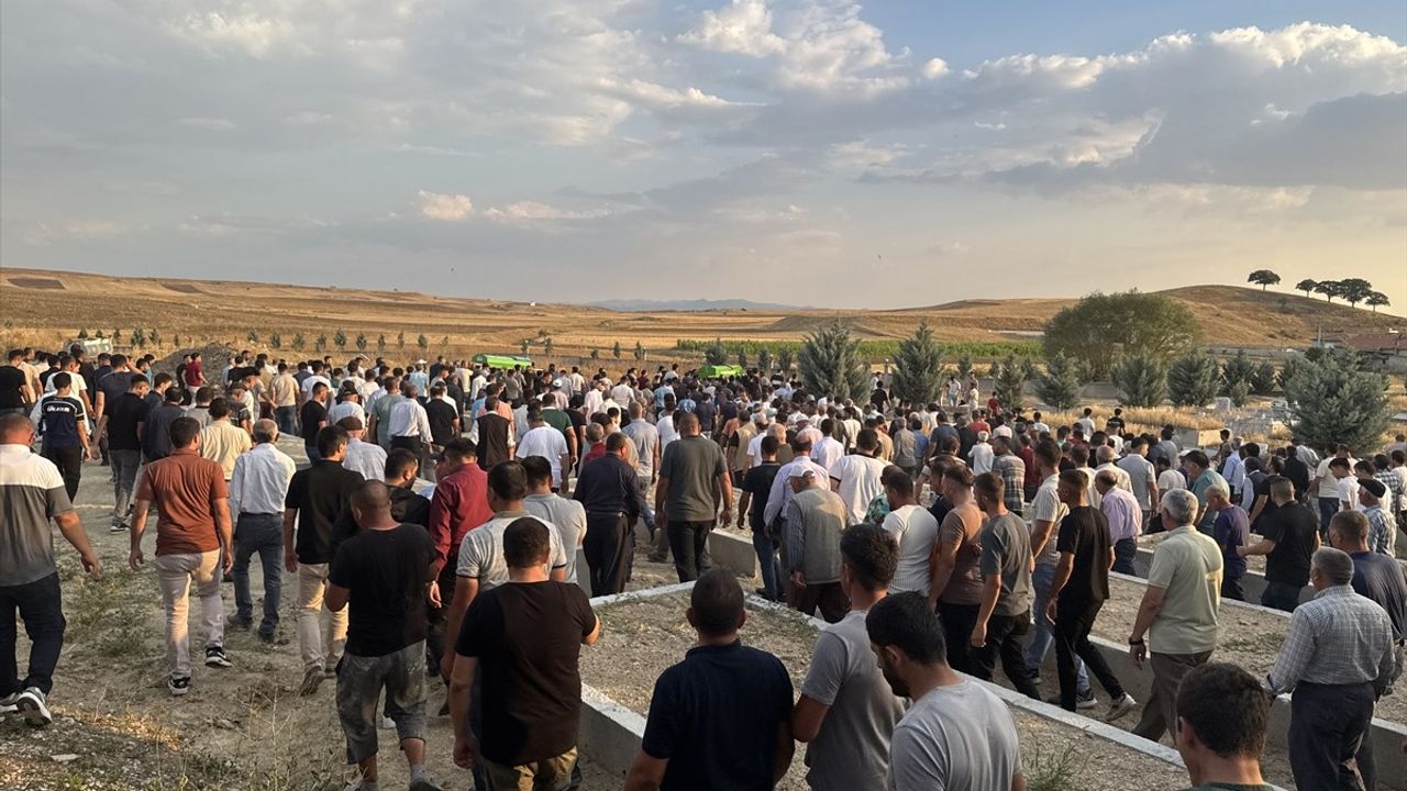 Afyonkarahisar'da Trajik Boğulma Olayı: İki Çocuk Hayatını Kaybetti