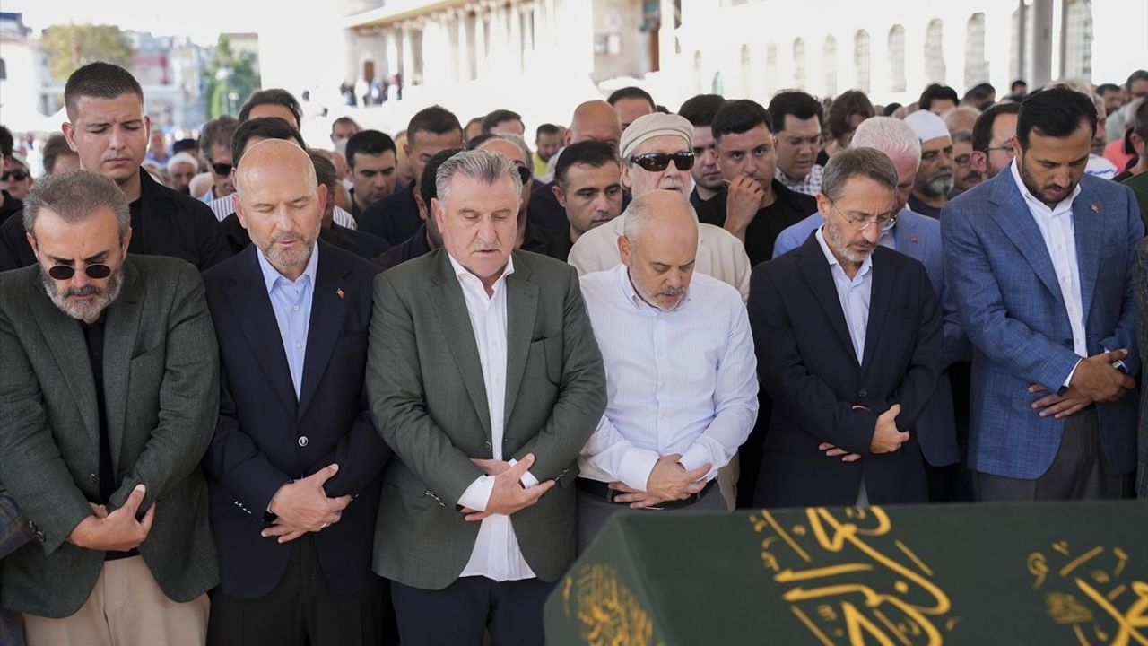 Akif Çağatay Kılıç'ın Kayınpederi Ahmet İlhan Kefeli Son Yolculuğuna Uğurlandı