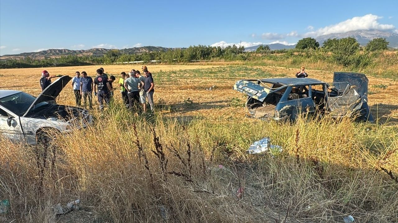 Amasya'da Trafik Kazası: 5 Yaralı