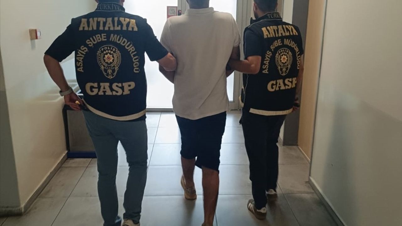 Antalya'da Kundaklama Olayı: 2 Tutuklama