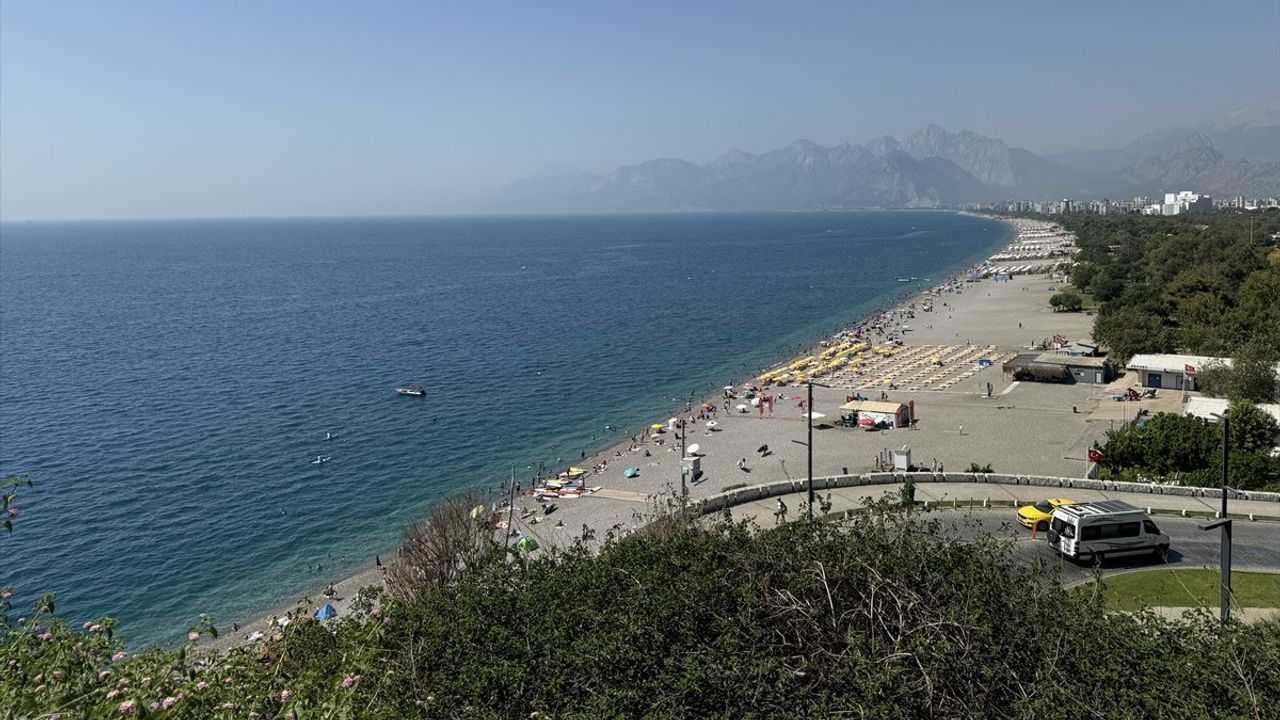 Antalya'da Sıcaklık ve Nem İklimi Etkisi