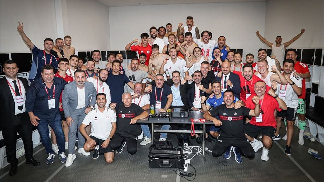 Antalyaspor Süper Lig'e Galibiyetle Başladı