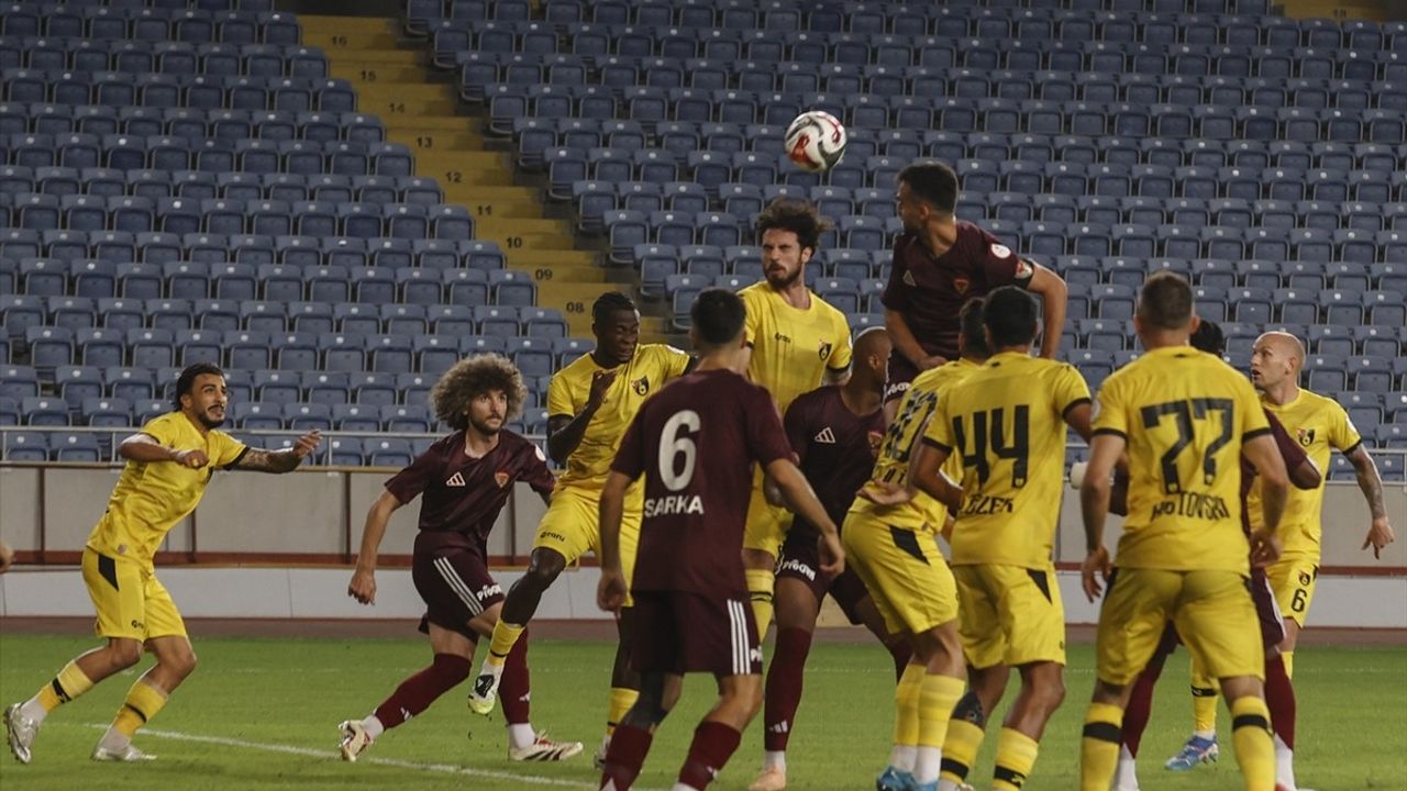 Atakaş Hatayspor ve İstanbulspor Beraberlik İle Tamamladı