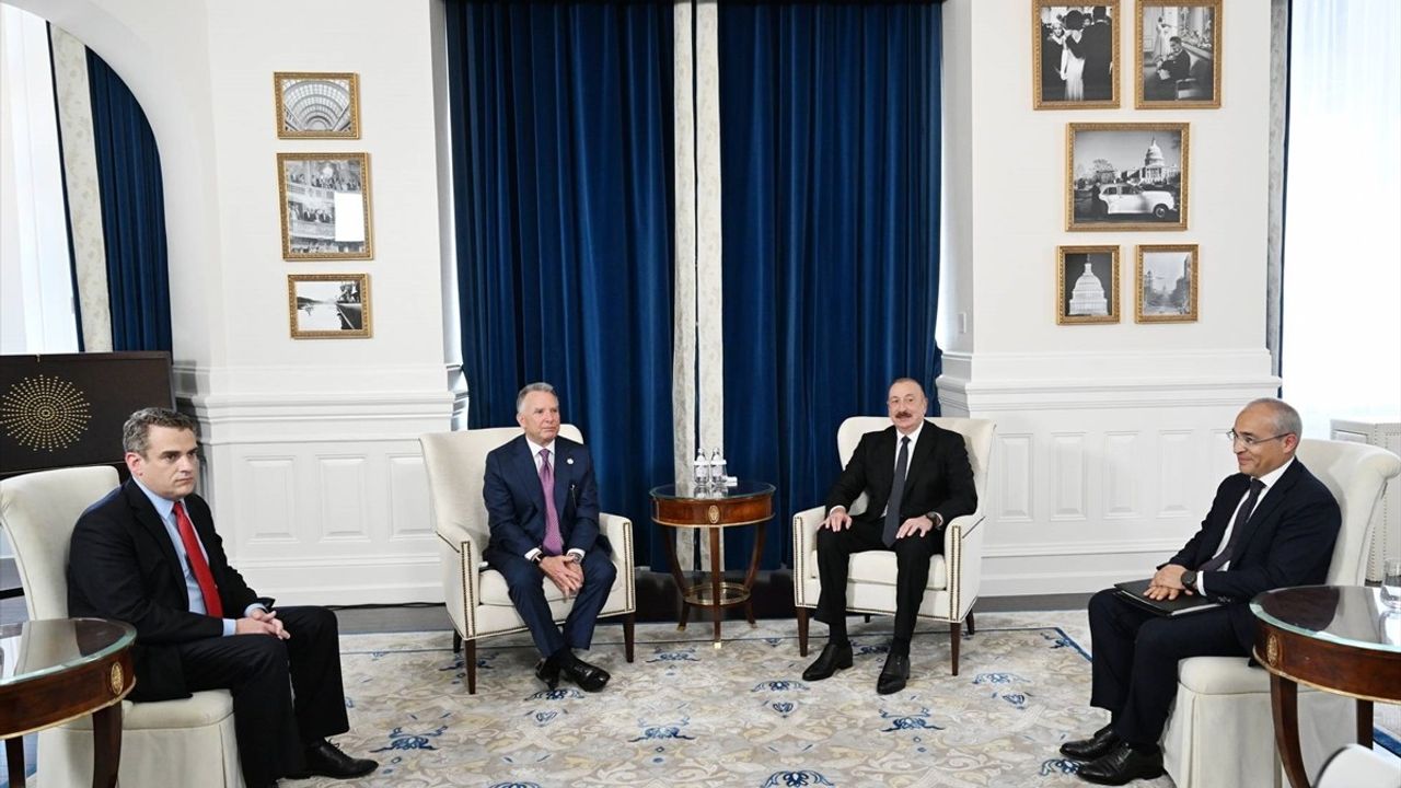 Azerbaycan Cumhurbaşkanı Aliyev, ABD'de Önemli Görüşmeler Gerçekleştirdi