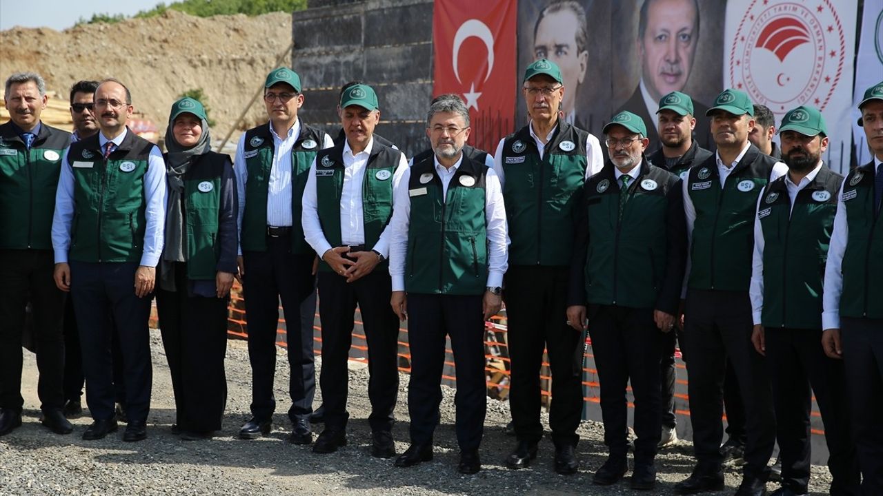 Bakan İbrahim Yumaklı'dan Bingöl'de İçme Suyu Çalışmaları Üzerine Açıklamalar