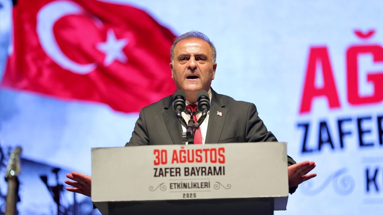 Bakırköy'de 30 Ağustos Zaferi'nin 103. Yıl Dönümü Coşkuyla Kutlandı