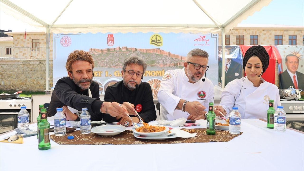 Bayburt'un Gastronomi Etkinliği ile Yöresel Lezzetler Tanıtıldı