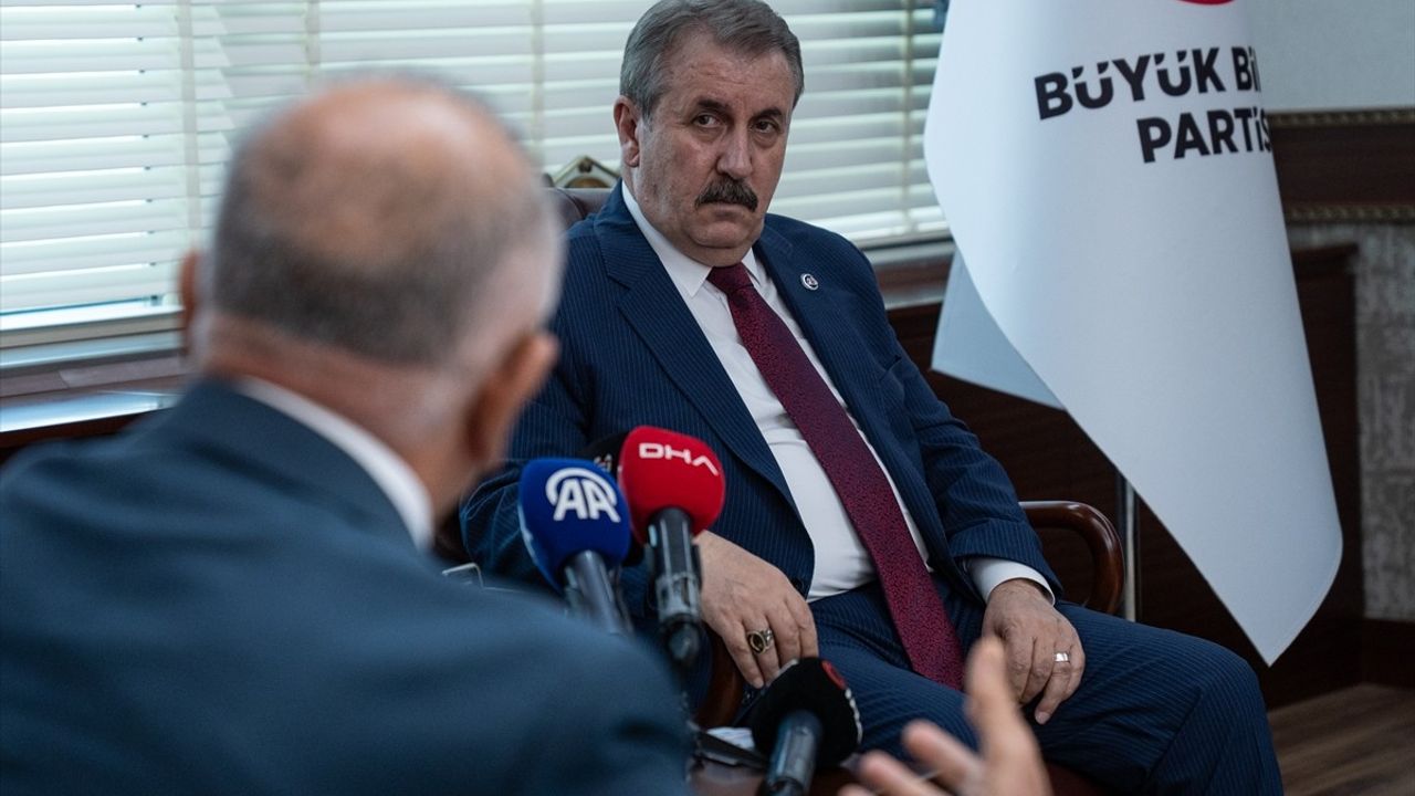 BBP Genel Başkanı Mustafa Destici'nin Cem Vakfı Ziyareti