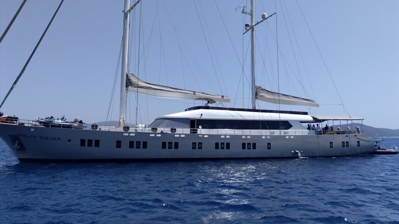 Bodrum Açıklarında Meksikalı Turiste Tıbbi Tahliye