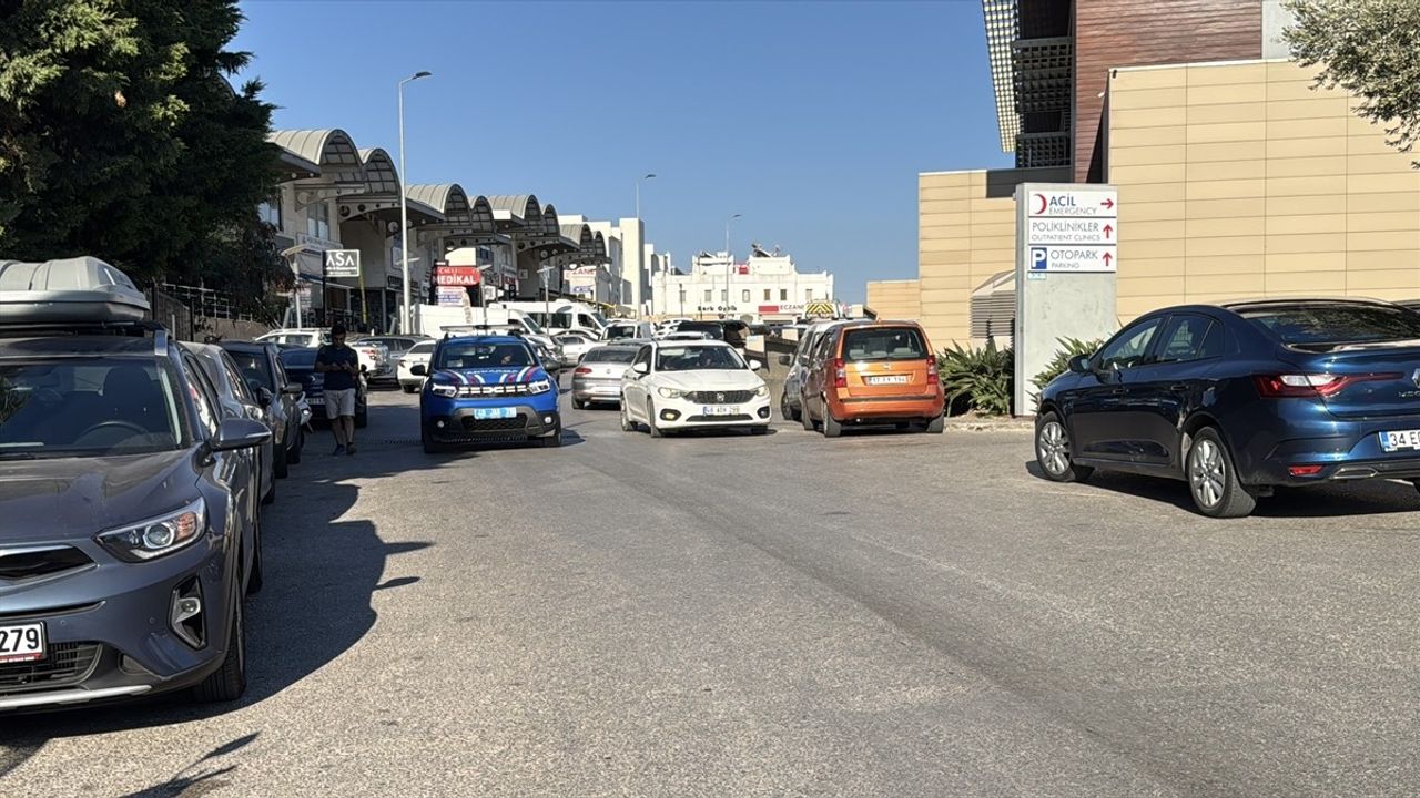 Bodrum'da Bıçaklı Kavga Korkunç Sonuçlanıyor