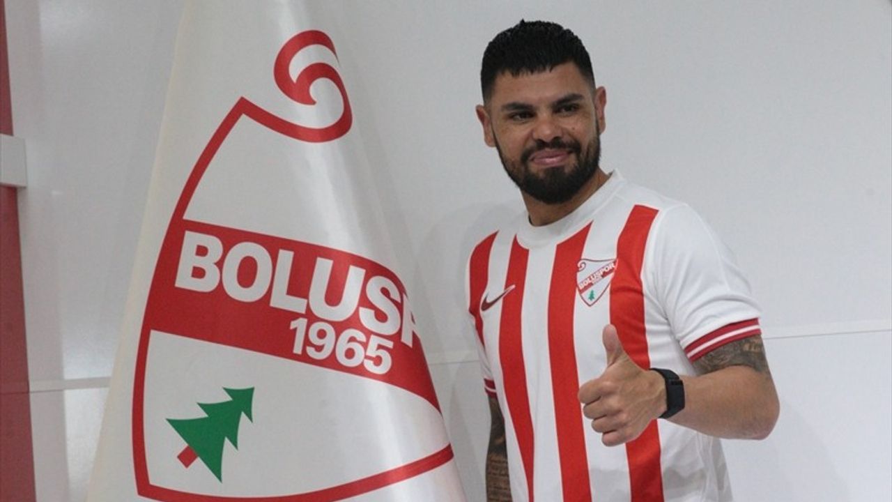 Boluspor, Lucas Lima ile İmza Töreni Düzenledi
