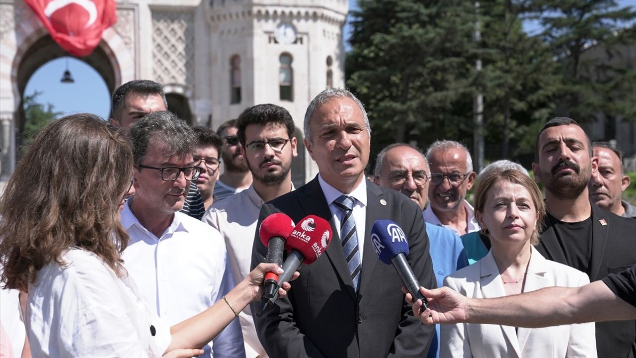 CHP'li Özçağdaş'tan E-imza ve Dijital Güvenlik Uyarısı