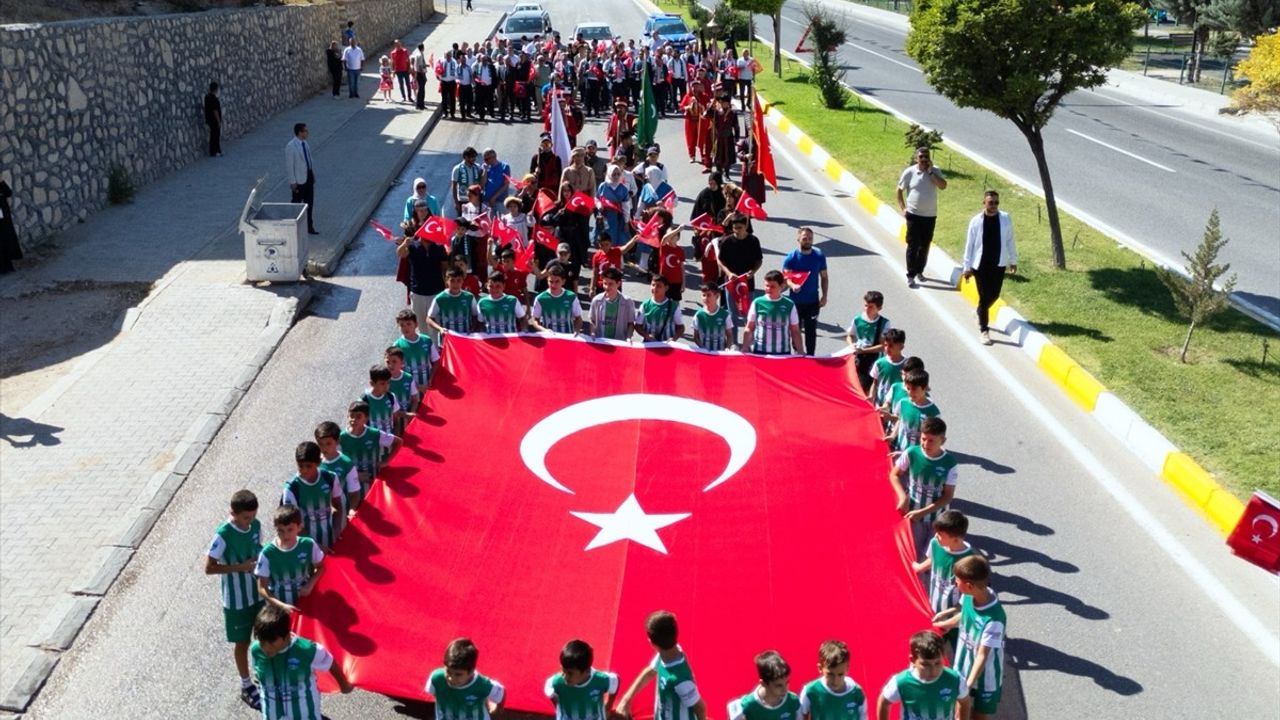 Darende'de 72. Zengibar Karakucak Güreş ve Kültür Festivali Başladı