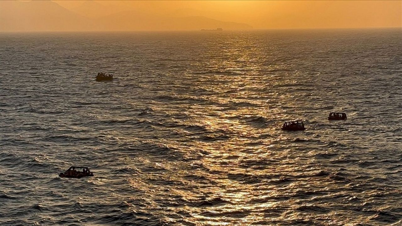 Datça Açıklarında 86 Düzensiz Göçmen Kurtarıldı