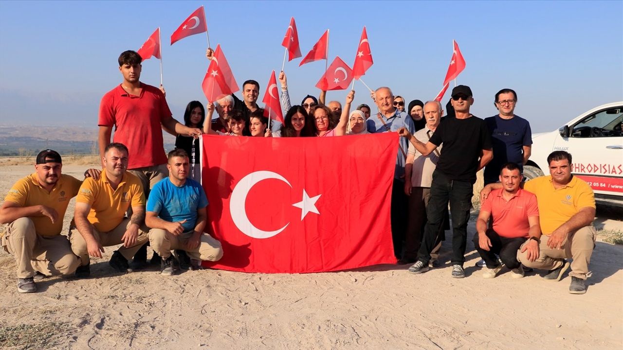 Denizli'de Şehit Ailelerine Özel Sıcak Hava Balonu Turu