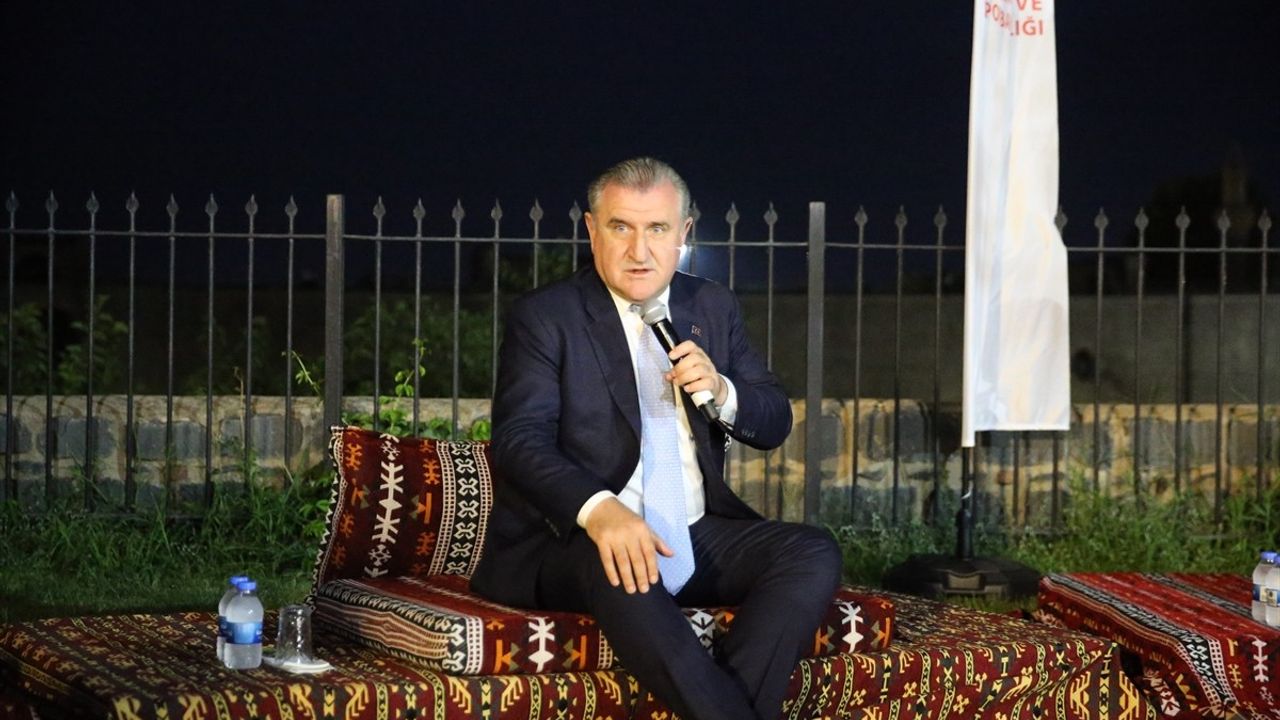 Diyarbakır'da Gençlik Buluşması: Terörsüz Türkiye İçin Alınacak Önlemler