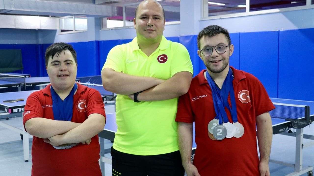 Down Sendromlu Sporcular Dünya Şampiyonası İçin Hazırlanıyor