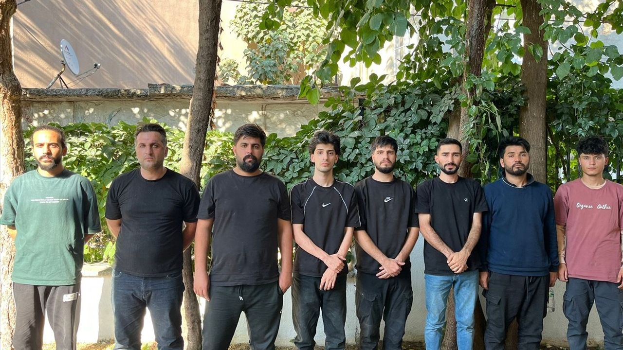 Edirne'de 24 Düzensiz Göçmen Yakalandı
