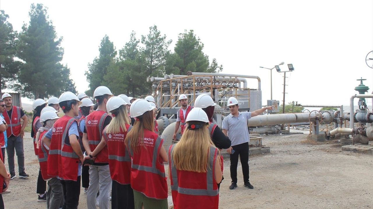 Enerji Sector'ünde Genç Yetenekler için Eğitim Programı
