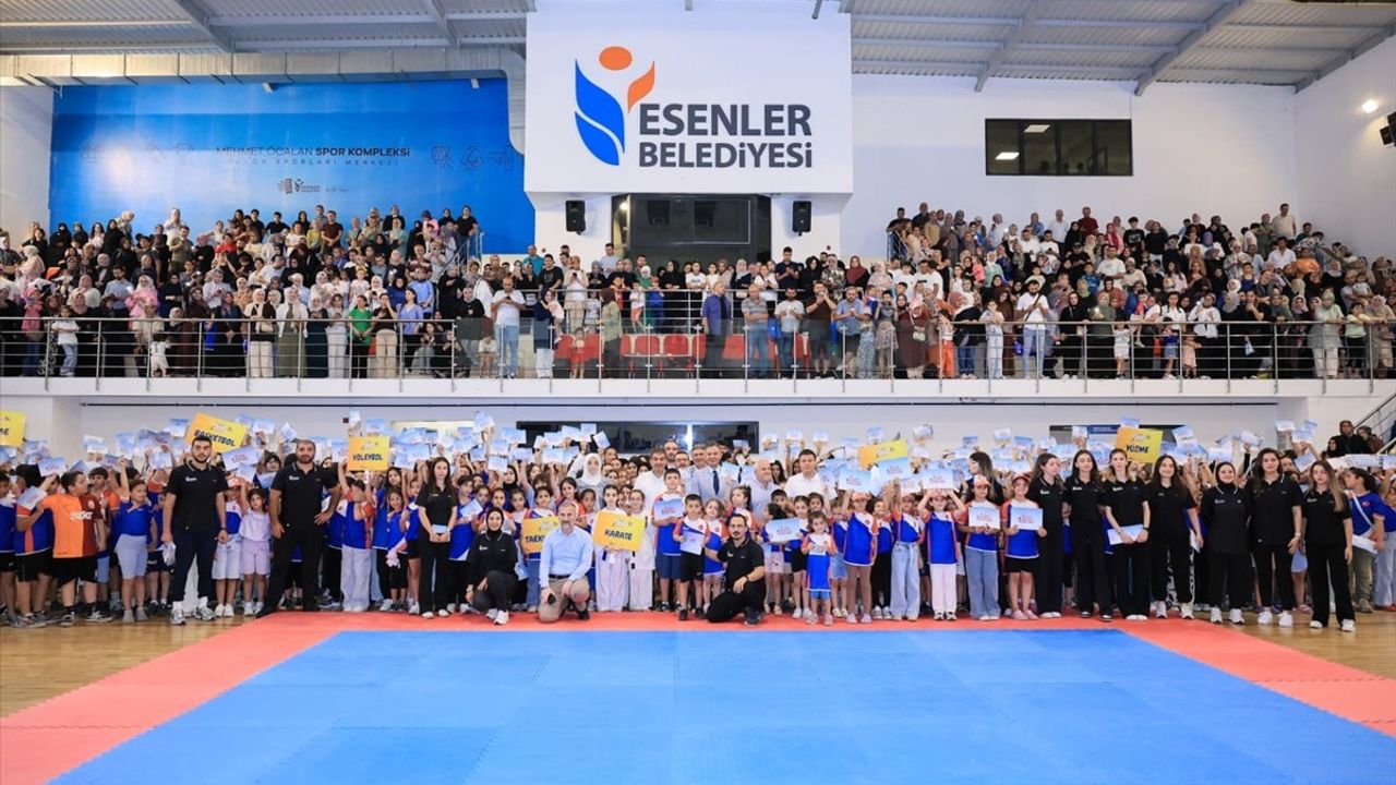 Esenler Yaz Spor Okulları Kapanış Töreni