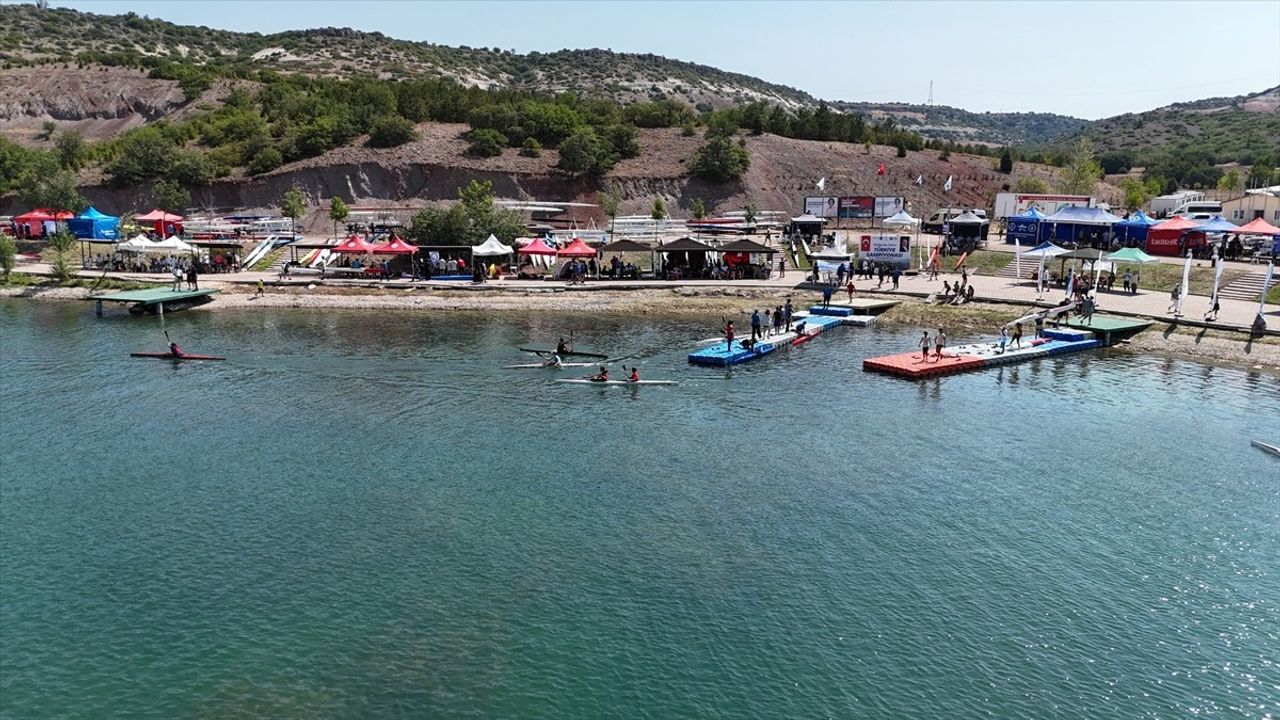 Eskişehir'de Durgunsu Kano Türkiye Şampiyonası Sonuçlandı