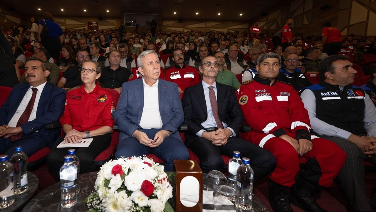 Eskişehir'de Orman Yangınında Şehit Olanlar İçin Anma Töreni Düzenlendi