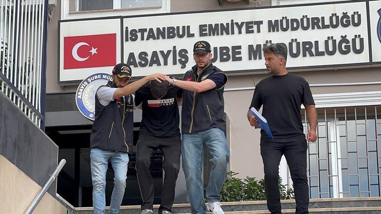 Eyüpsultan'da Taksiciye Yönelik Silahlı Saldırı: Zanlı Adliyeye Sevk Edildi