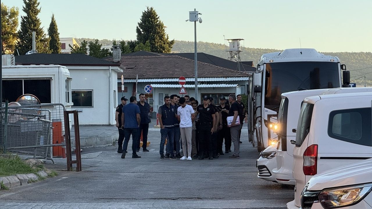 Gaziantep'te Gasp Çetesi Operasyonu: 9 Şüpheli Yakalandı