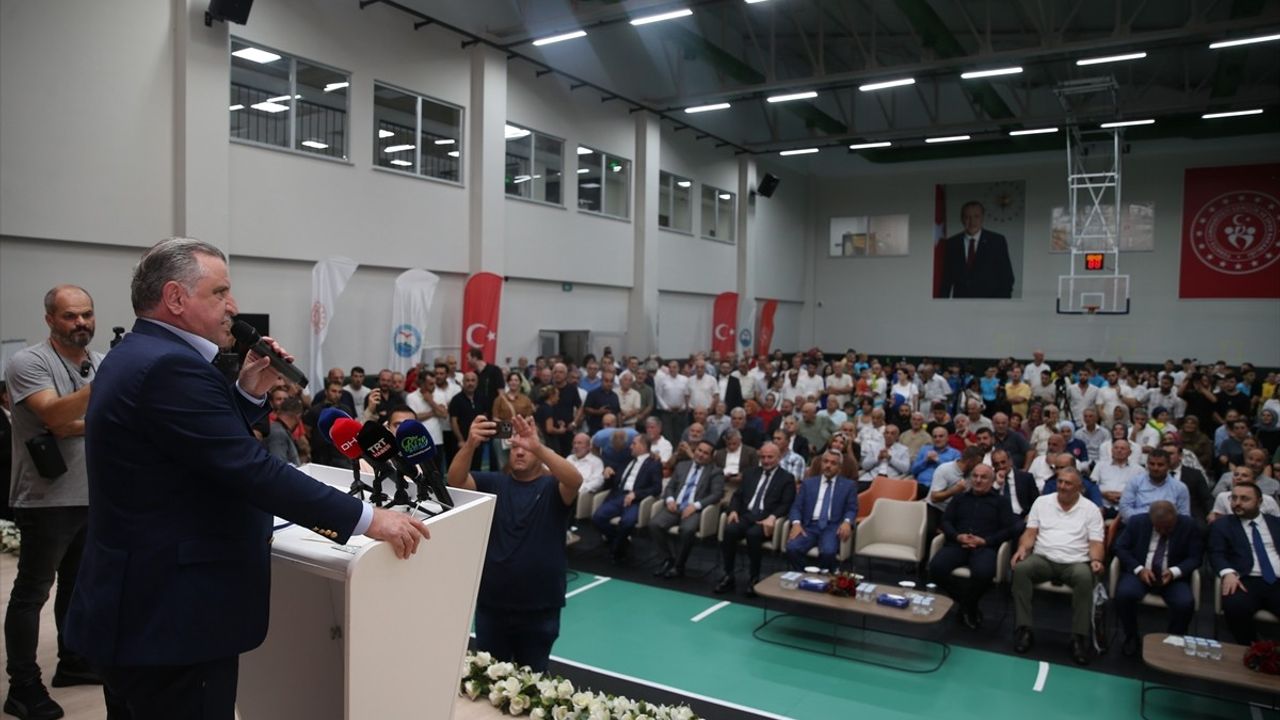 Gençlik ve Spor Bakanı Bak, Ardeşen'deki Yeni Tesislerin Açılışında Mesajlar Verdi