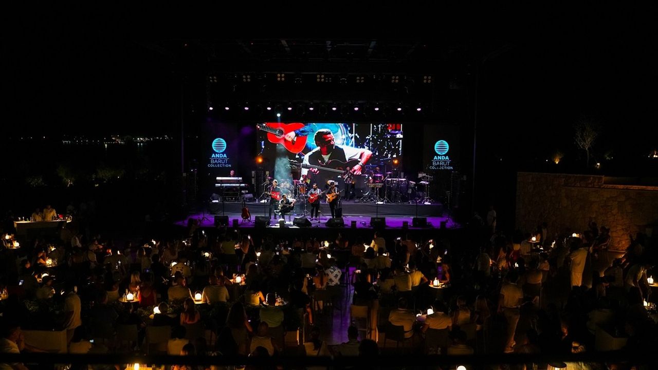 Gipsy Kings by Andre Reyes Didim'de Konser Verdi