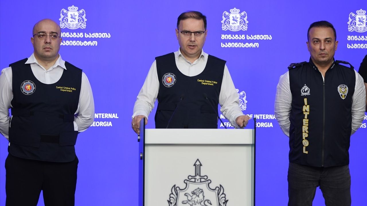 Gürcistan'da Türkiye'nin Aradığı 12 Kişi Gözaltına Alındı