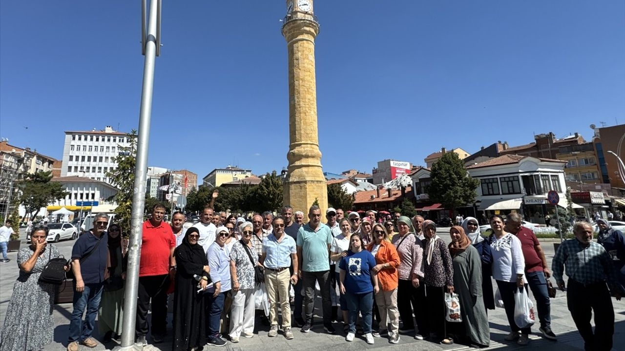 Hakkari'den Çorum'a Uzanan Asker Arkadaşlığı