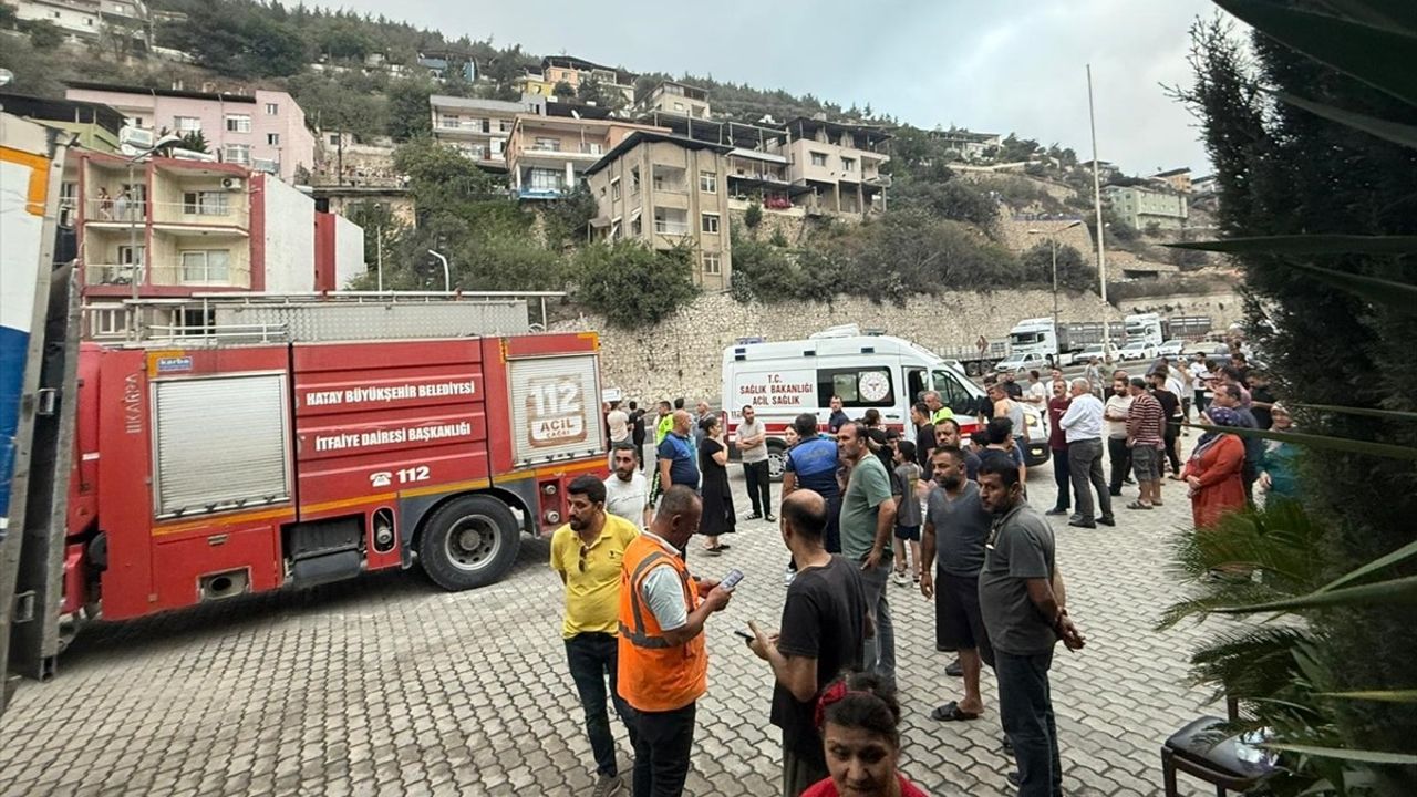 Hatay'da Kamyon Kazası: 1 Yaralı