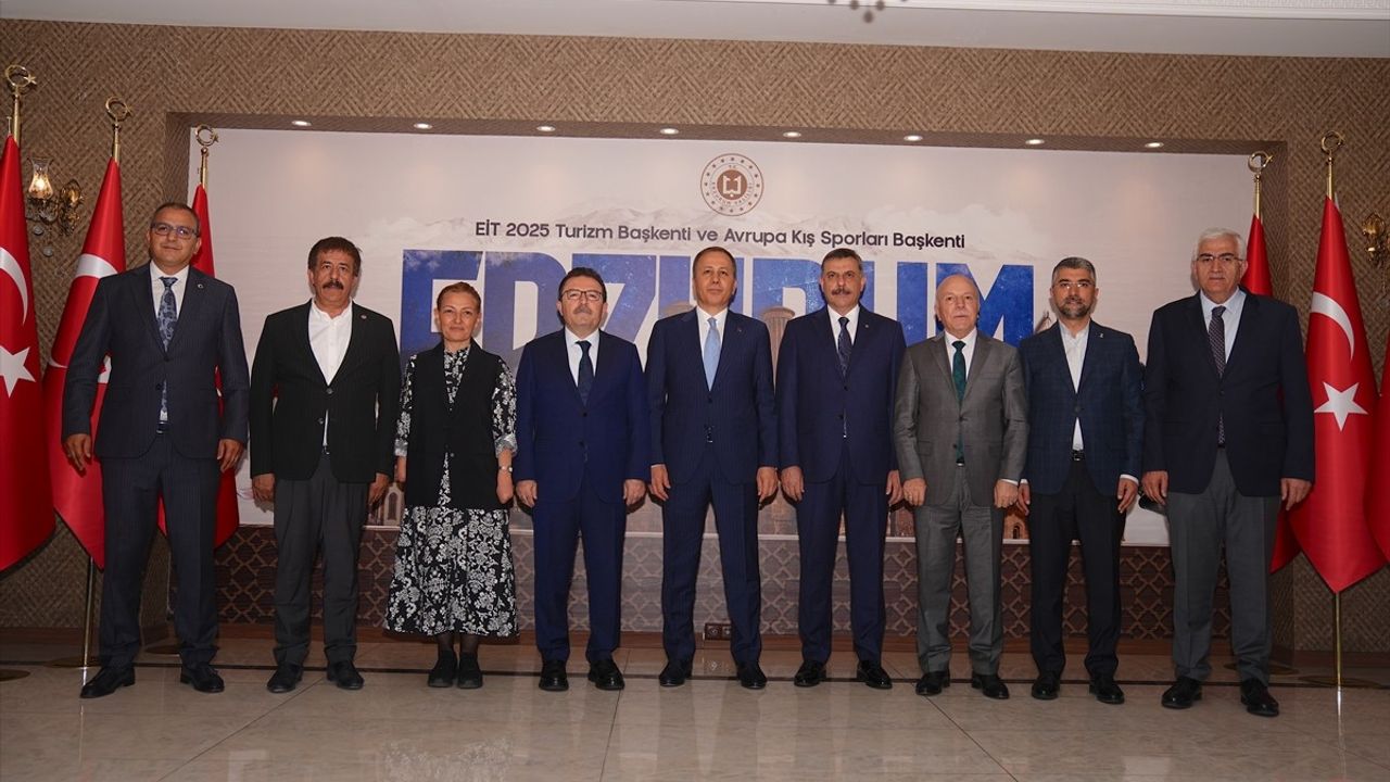İçişleri Bakanı Ali Yerlikaya Erzurum Valiliği'ni Ziyaret Etti