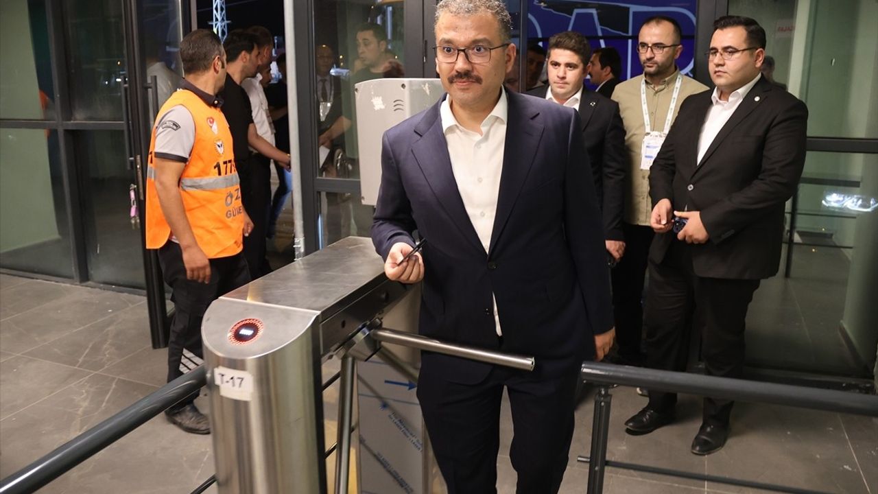 Iğdır Valisi Ercan Turan'dan Elektronik Bilet Uygulaması Açıklaması