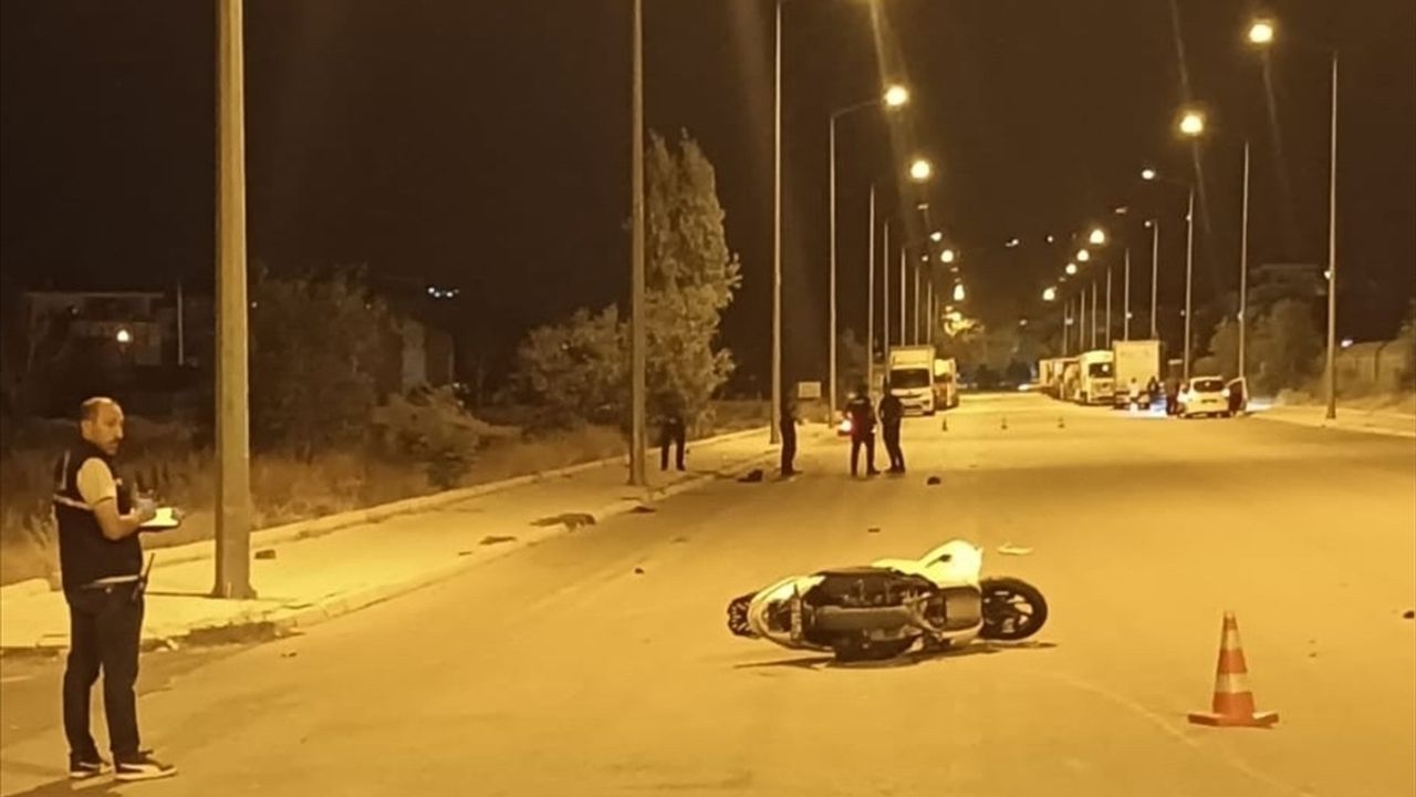 Isparta'da Motosiklet Kazası: 2 Ölü, 1 Yaralı