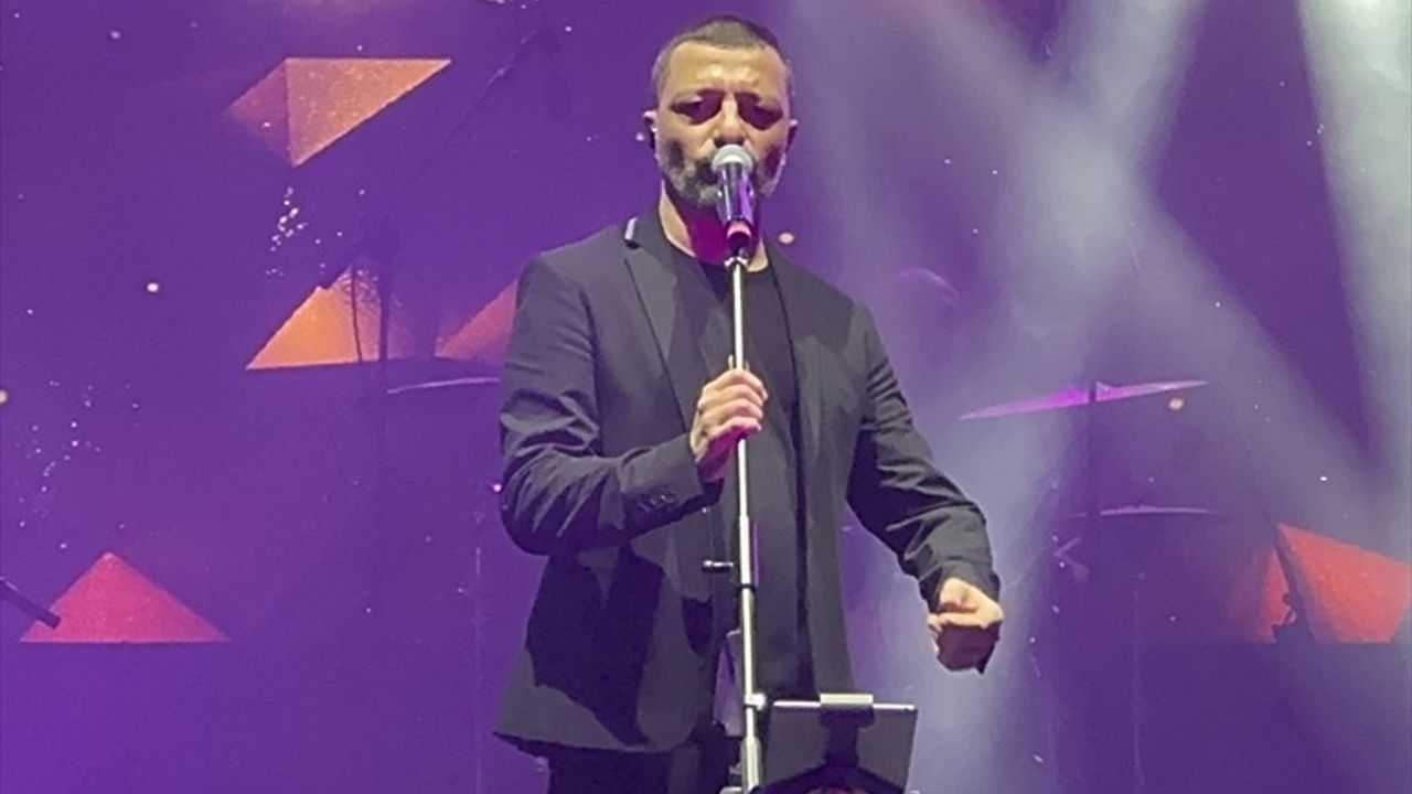 Kahramanmaraş Fuarı'nda Mehmet Erdem Coşkusu