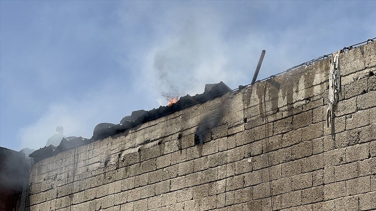 Kahramanmaraş'ta Yangın Durumu Kontrol Altına Alındı