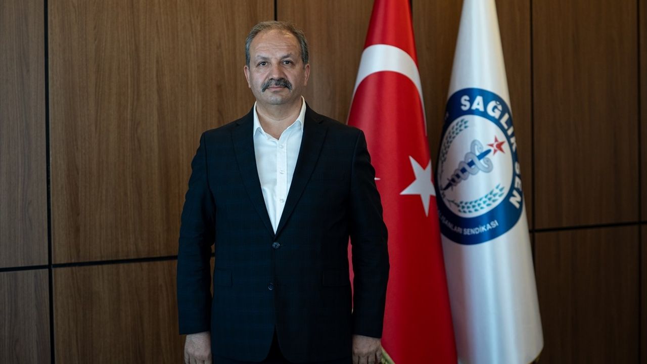 Kamu İşveren Heyeti'nin Zam Teklifine Sağlık-Sen'den Sert Tepki